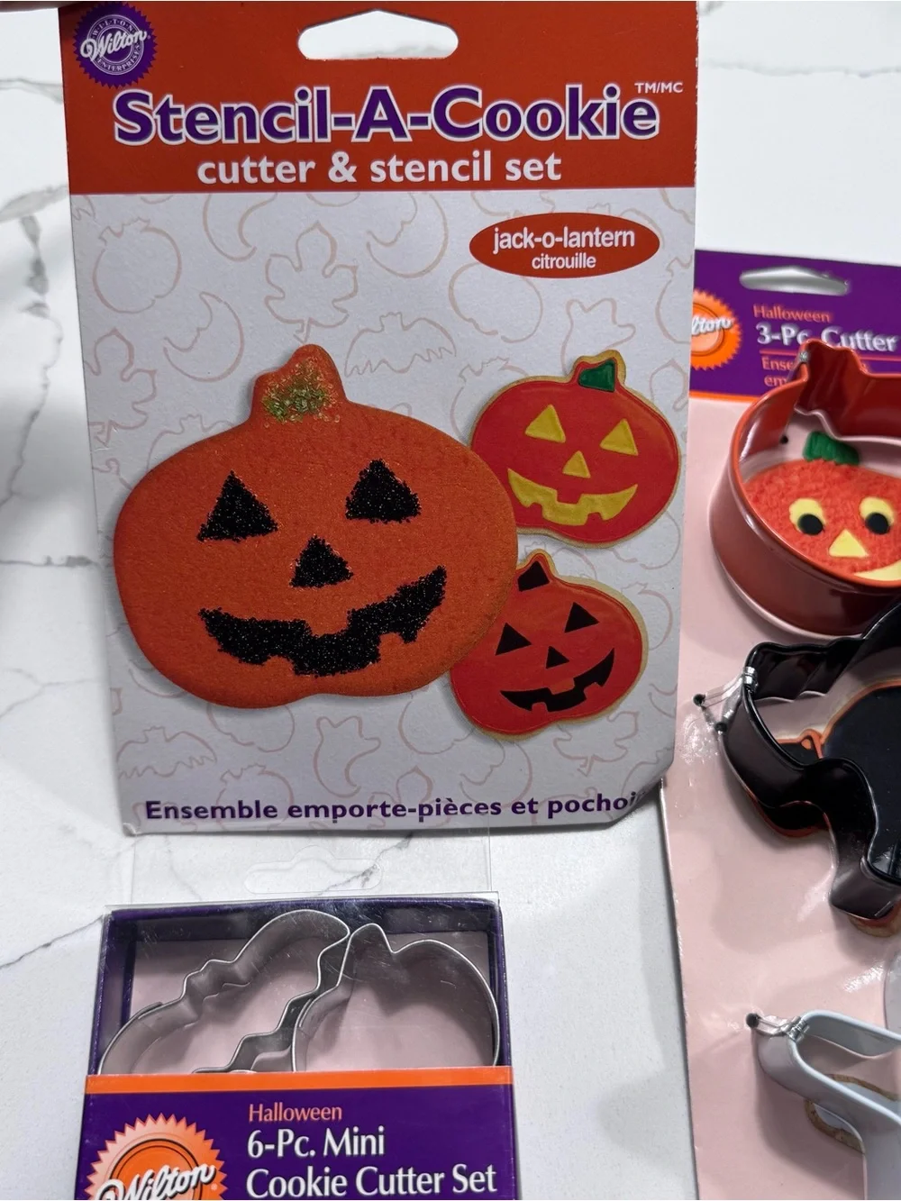 Wilton Halloween Metal Cookie Cutters & Stencil Set Of 3